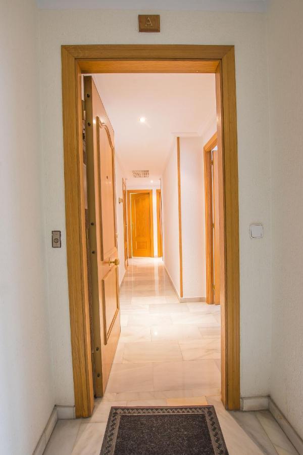 Ibericabeds Rejas Basic Apartment กรานาดา ภายนอก รูปภาพ