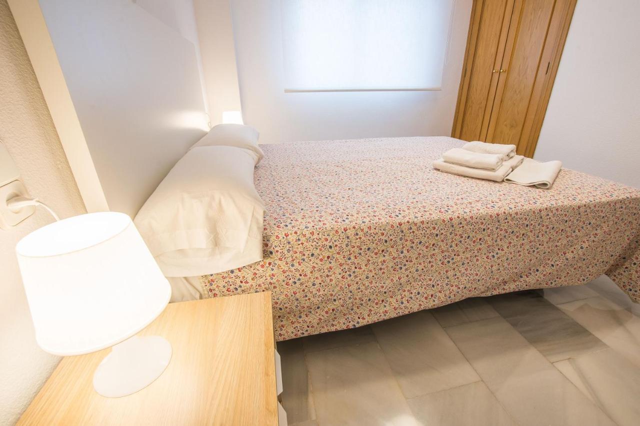 Ibericabeds Rejas Basic Apartment กรานาดา ภายนอก รูปภาพ