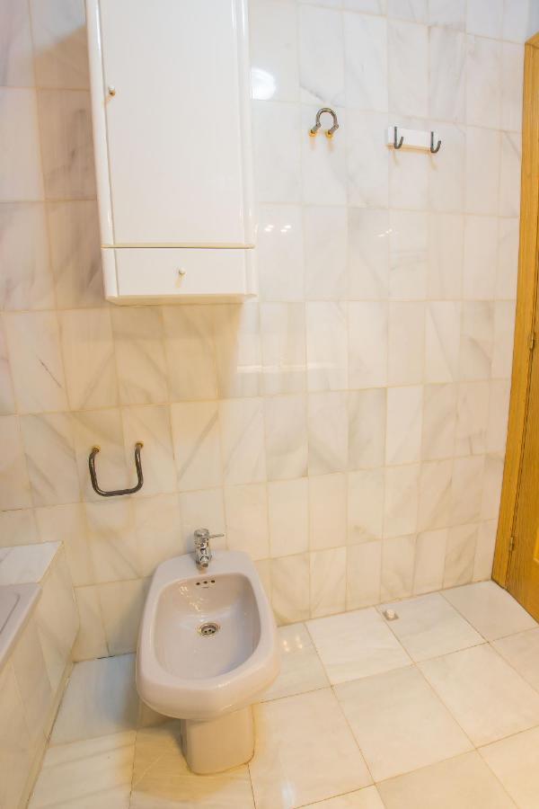 Ibericabeds Rejas Basic Apartment กรานาดา ภายนอก รูปภาพ